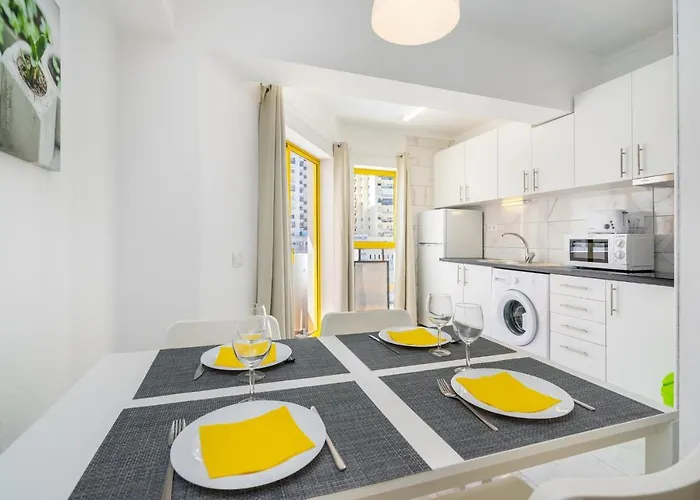 Apartamento Da Rocha, Clube Da Rocha, Bloco I, Wifi Gratuito, Ar Condicionado, By Ig *