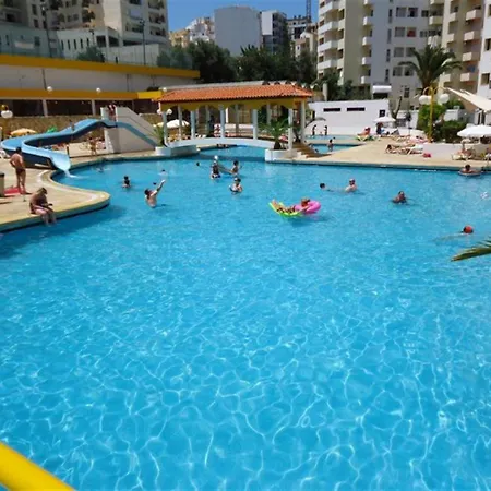 Da Rocha, Clube Da Rocha, Bloco I, Wifi Gratuito, Ar Condicionado, By Ig *