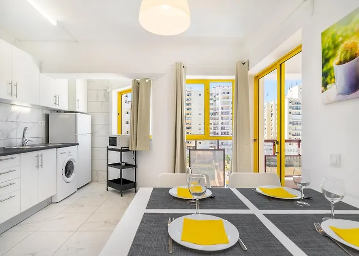 Da Rocha, Clube Da Rocha, Bloco I, Wifi Gratuito, Ar Condicionado, By Ig Portimão