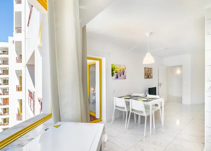 Apartament Da Rocha, Clube Da Rocha, Bloco I, Wifi Gratuito, Ar Condicionado, By Ig *