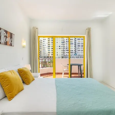 Da Rocha, Clube Da Rocha, Bloco I, Wifi Gratuito, Ar Condicionado, By Ig Apartmán